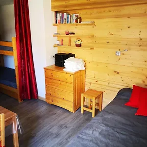 https://borsat-beau-studio-4pax-sur-les-pistes-avec-balcon.hotels-rhonealpes.com